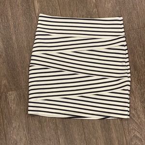 American Eagle mini skirt size small
